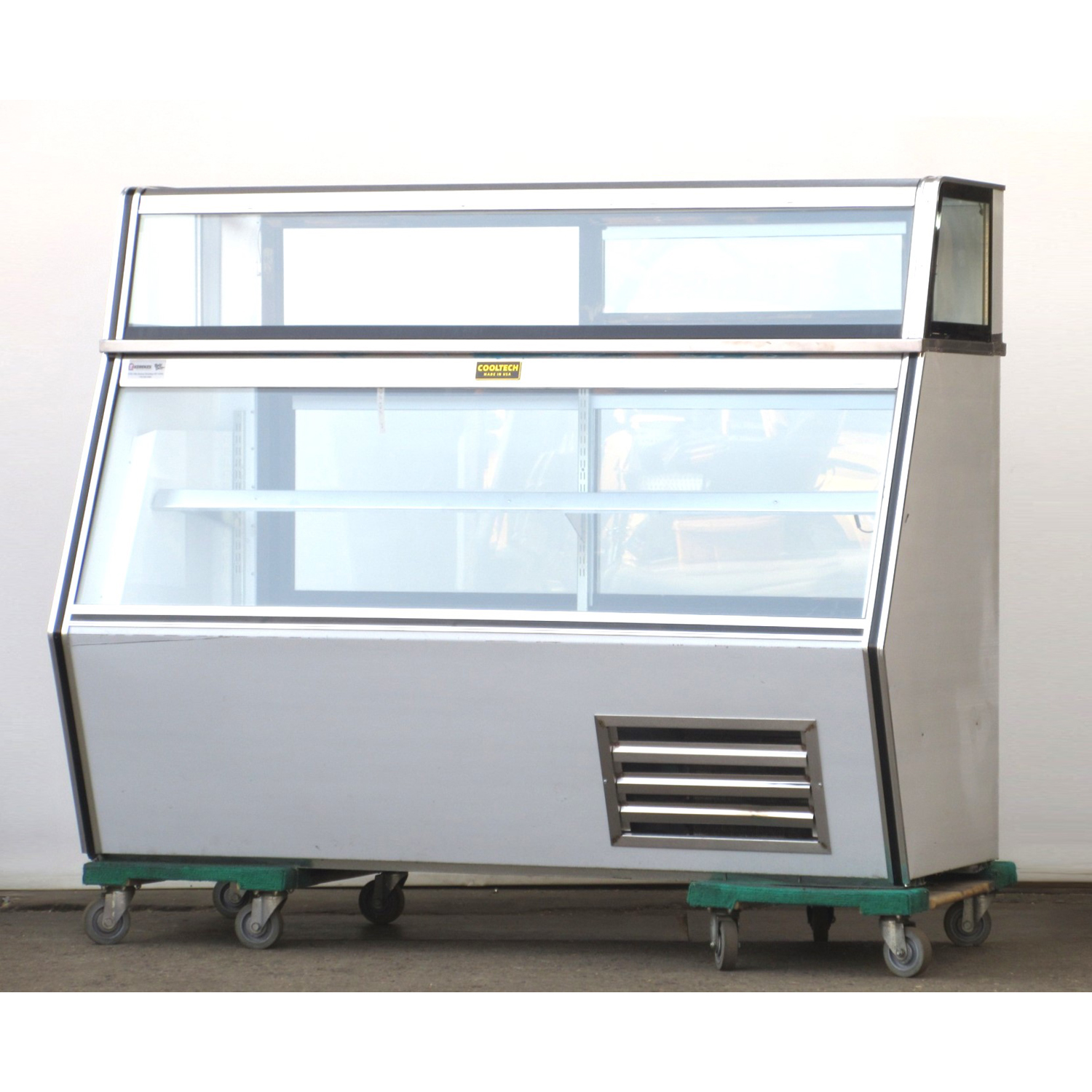 Cooltech CTR-72 High Deli Meat Display, Used Excellent Condition 