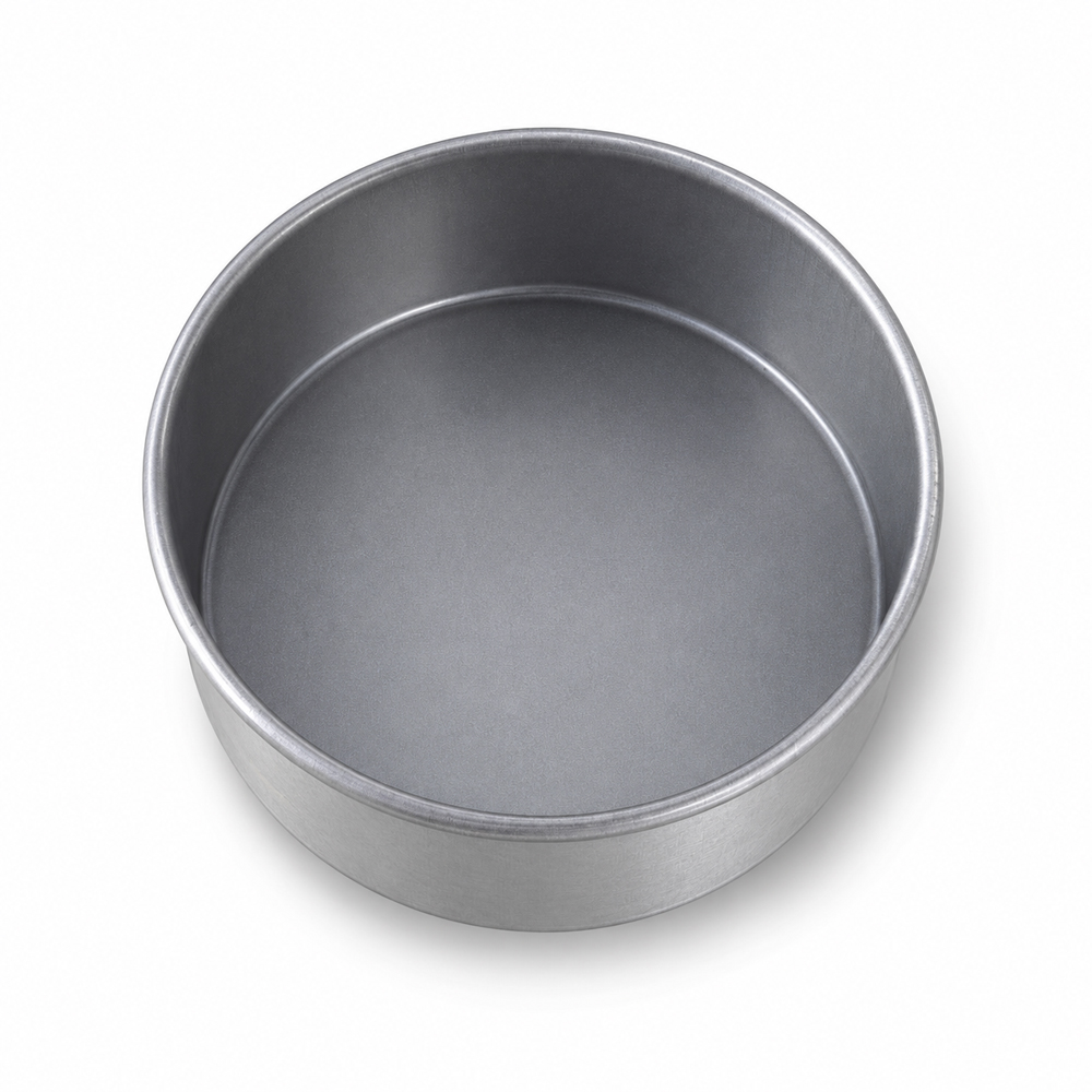 Chicago Metallic Round Aluminized Steel Cake Pan, 6" X 2" Deep - Case Of 12 - Image 1