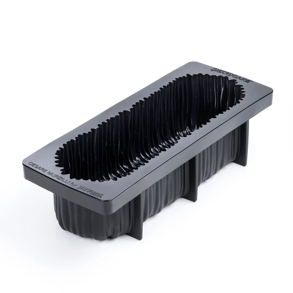 Pavoni Pavocake Ke116 Silky Log Mold, 37.2 Oz. - Image 4