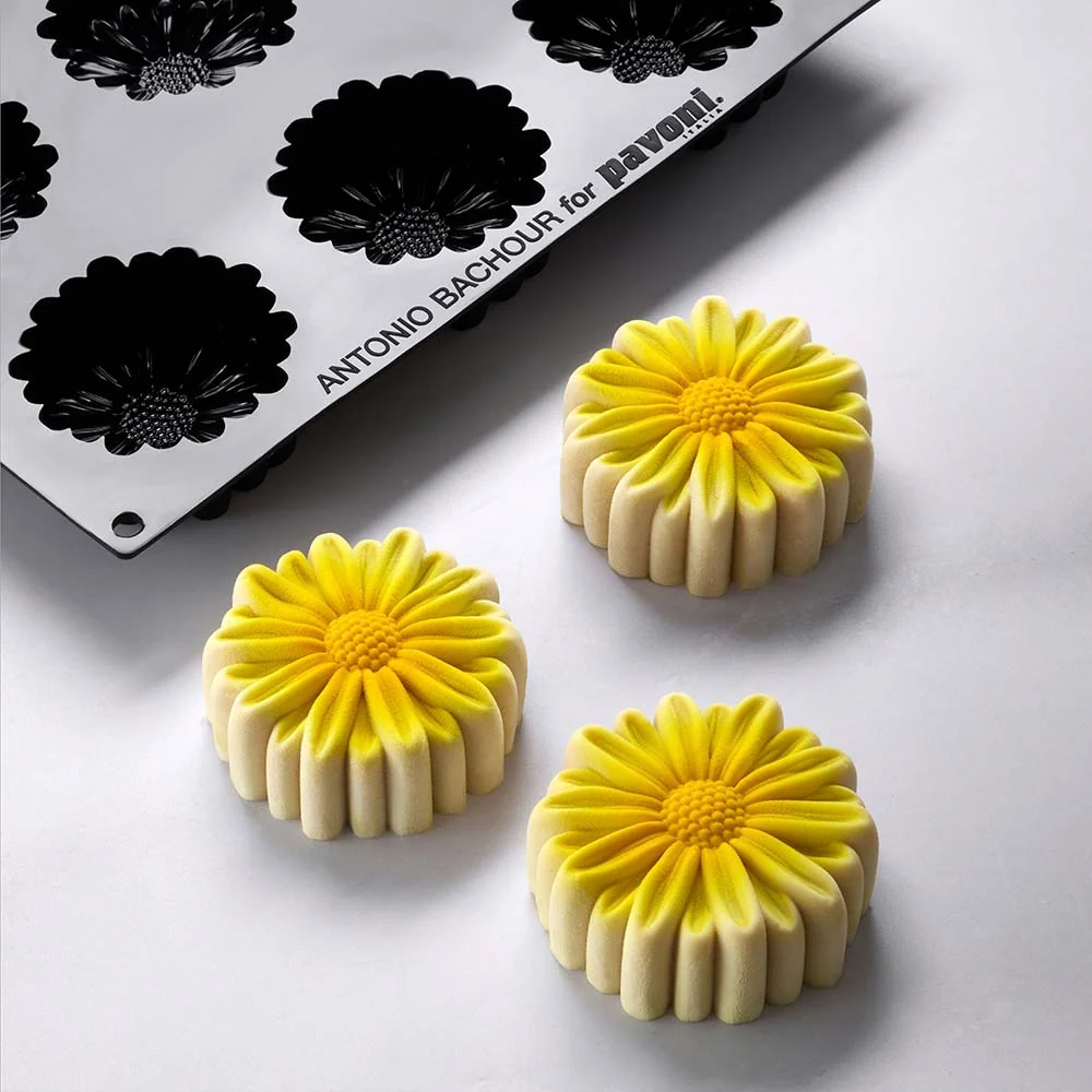 Pavoni Pavoflex Px43140 Floris Silicone Mold, 12 Cavities - Image 1