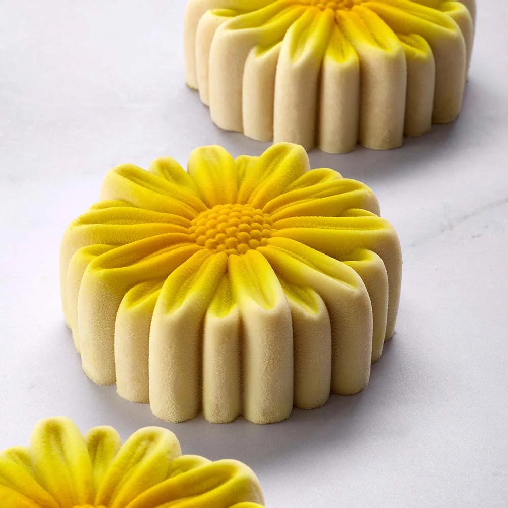 Pavoni Pavoflex Px43140 Floris Silicone Mold, 12 Cavities - Image 2