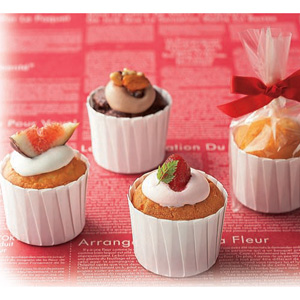 Welcome Home Brands White Pleated Baking Cup