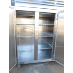 Traulsen Rht332nrefhs Three Section Reach-in Refrigerator W/ 3 Solid Doors, Used Excellent Condition - Image 3