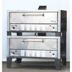 Peerless CW200P Double Deck Pizza Oven, Used Excellent Condition 